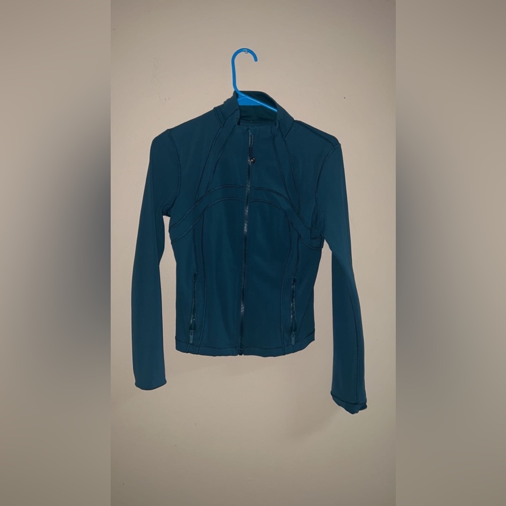 Lulu cropped define jacket size 8